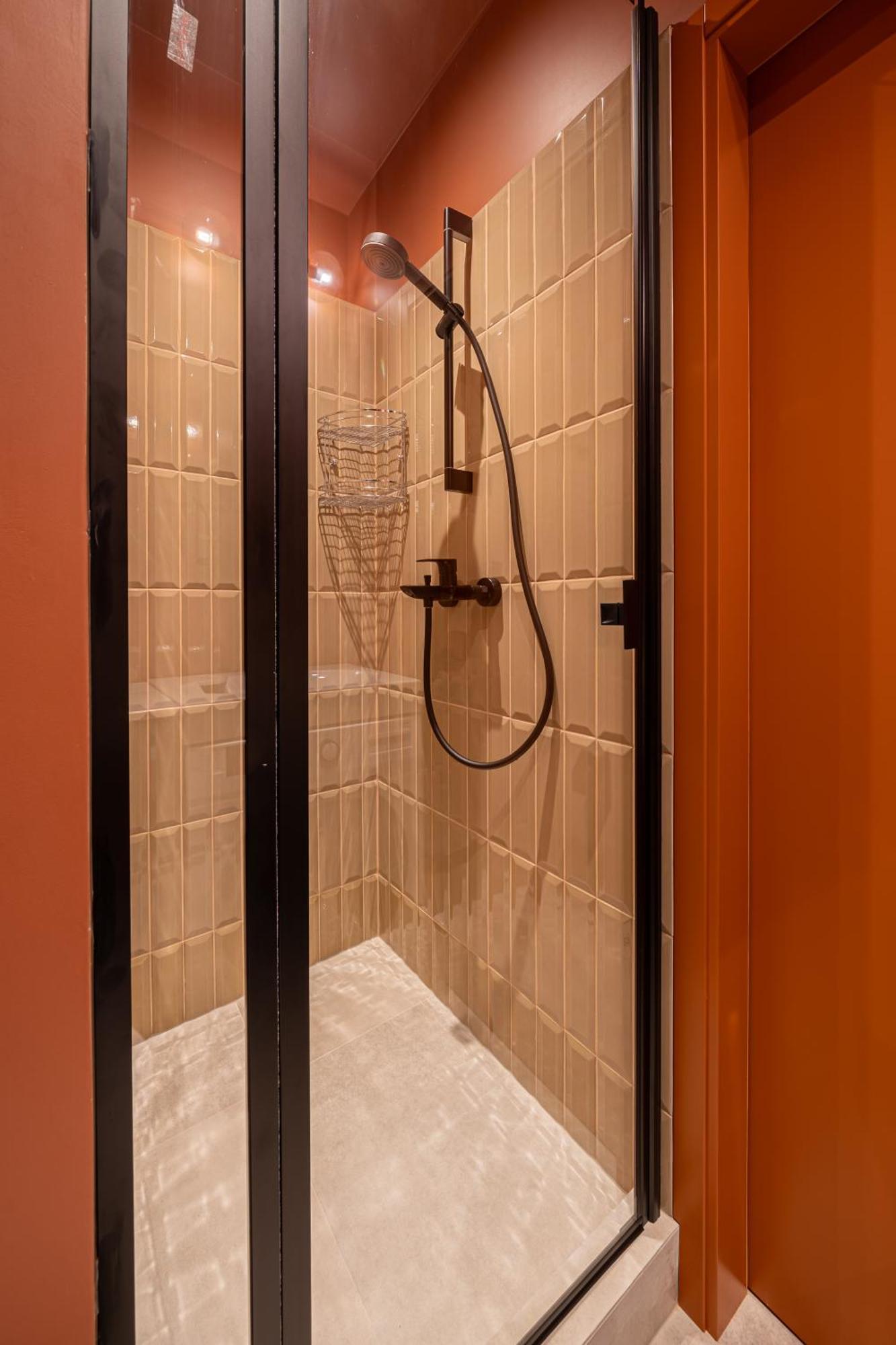 Stylish Old Town Apartment On Mucenieku Street Riga Luaran gambar