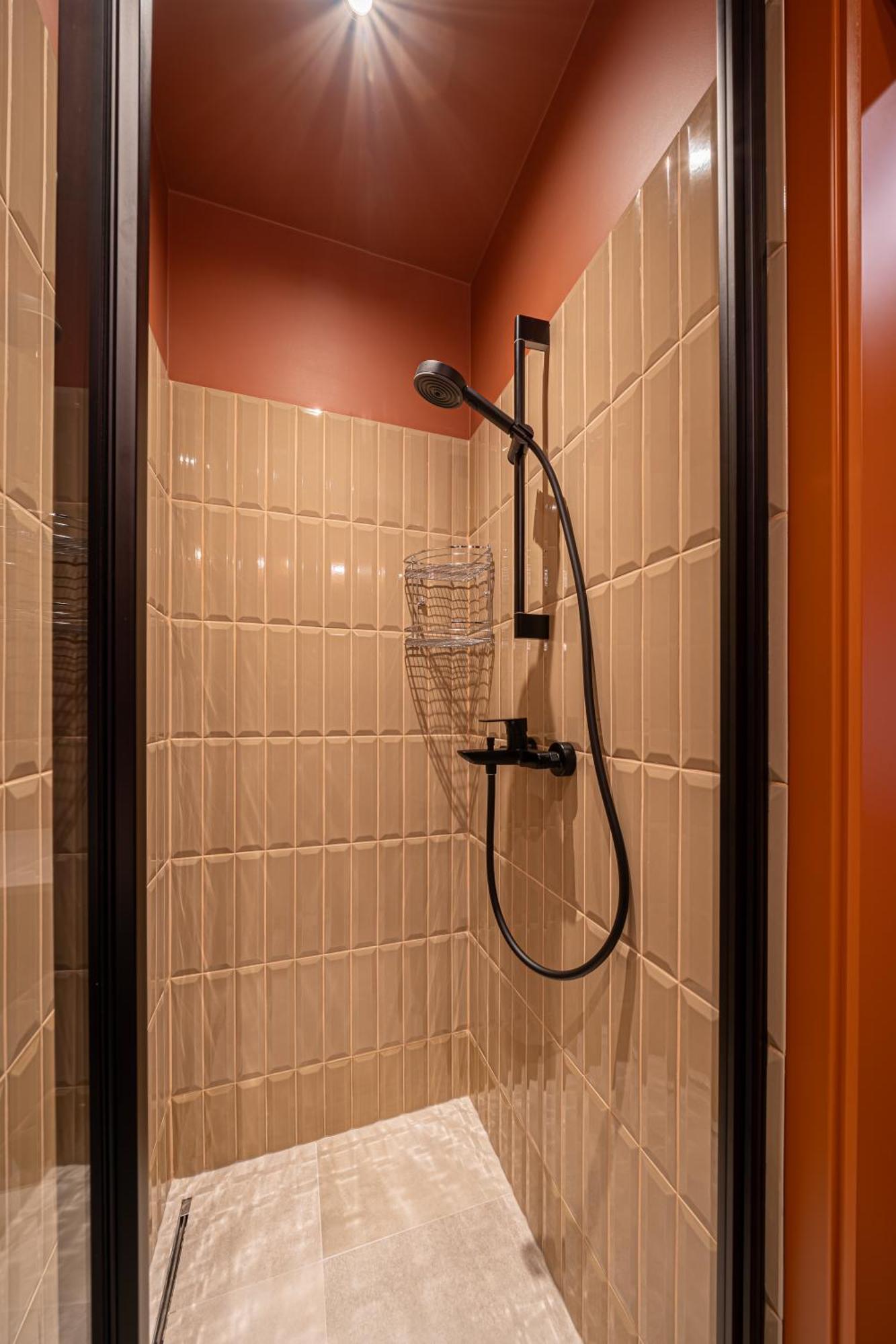 Stylish Old Town Apartment On Mucenieku Street Riga Luaran gambar
